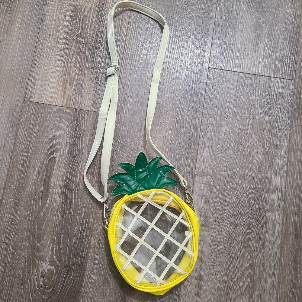 🍍Crossbody Pineapple clear bag🍍